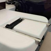 Escalera telescópica rebatible 2 escalones, inoxidable sobre planchada