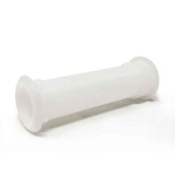 Toma pasacasco desagote plástico blanco