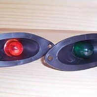 Luz de Proa para embutir Ojo de Gato en Plástico Negro