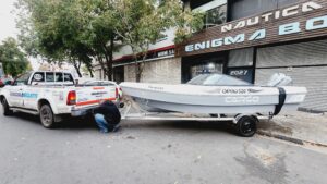 TRAKKER CARGO 520 OPEN EMBARCACI&Oacute;N LANCHA A MOTOR ASTILLEROS ALTOS MARINE